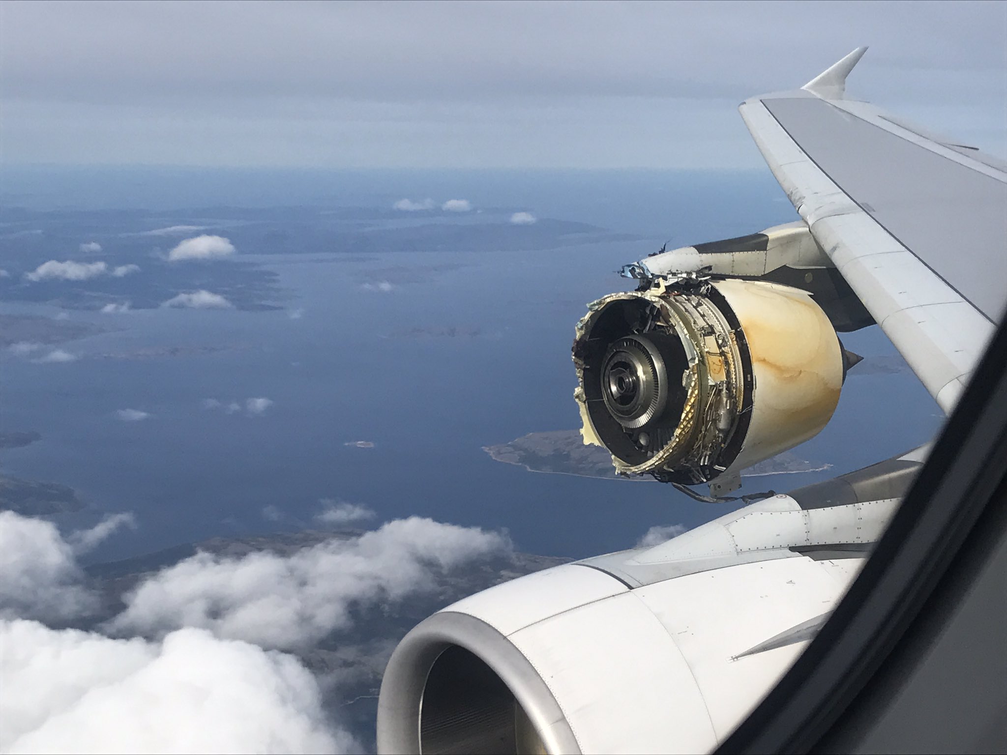 Plane missing an engine